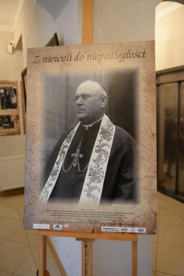 postać kardynała Aleksandra Kakowskiego